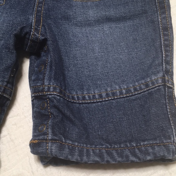 3-6m (4/$20) Lined Denim Overalls by Old Navy - Picture 2 of 16